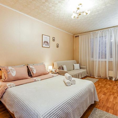 Uutnye Apartamenty U Mosqua - Reki M. Marlino Moskva Exteriör bild