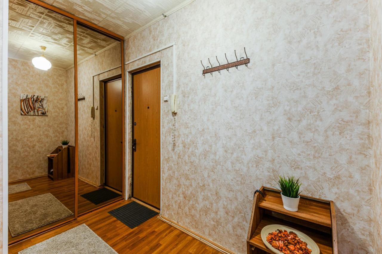 Uutnye Apartamenty U Mosqua - Reki M. Marlino Moskva Exteriör bild